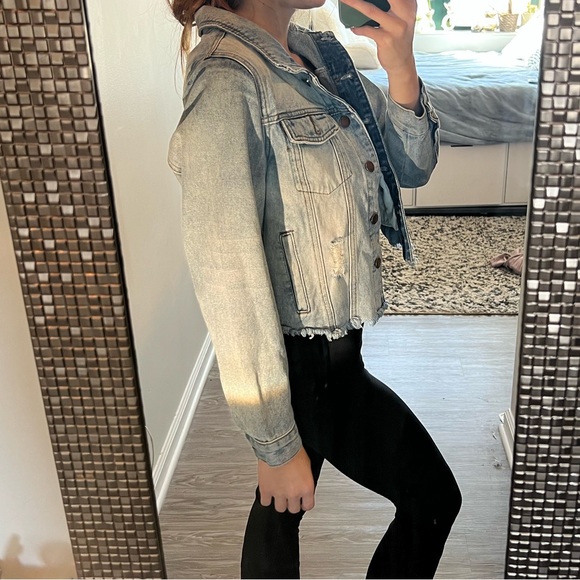 Salvaje Denim Jacket Short - Light Wash - Picture 2 of 7